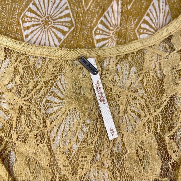 Free People Yellow Gold Flowy Lace Bell Trapeze Tank Top Small - Picture 9 of 9